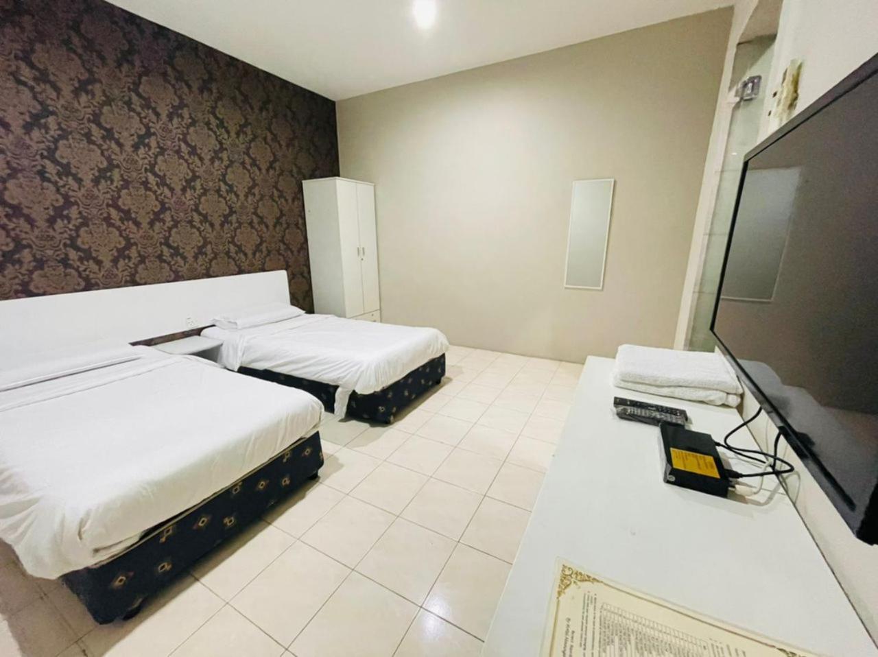 M Hotel Johor Bahru Extérieur photo